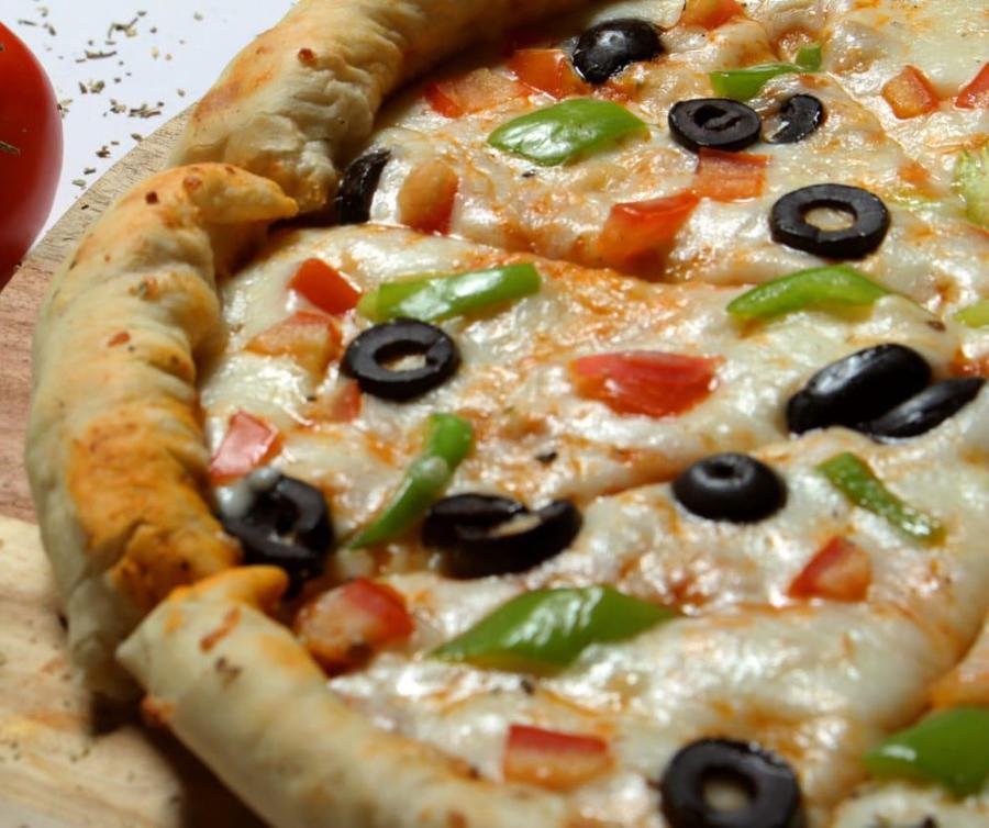 مطعم سمبل بيتزا ‏Simple Pizza الاحساء ( الاسعار + المنيو + الموقع ) - مطاعم و كافيهات الشرقية