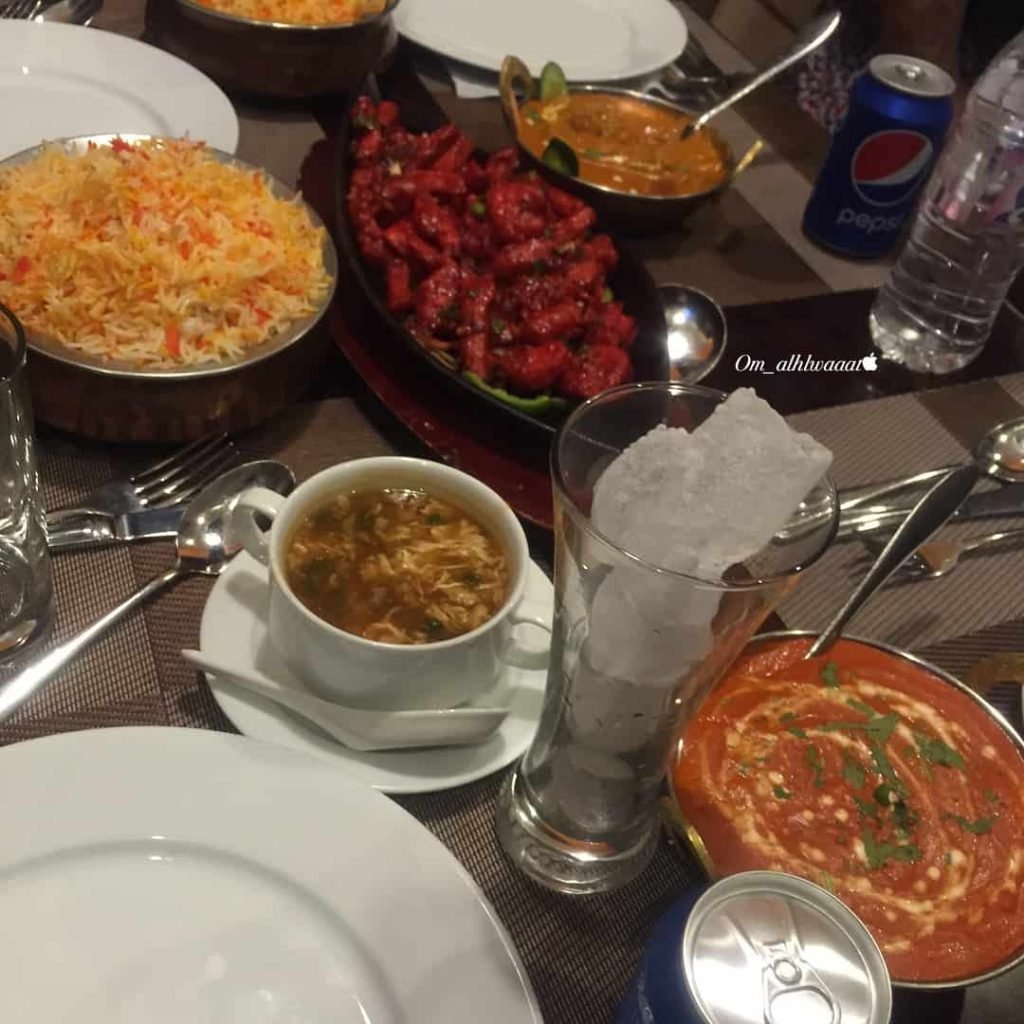 مطعم تاج