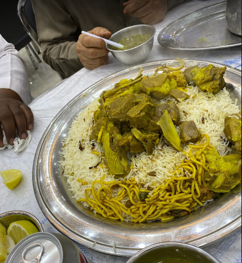 مطعم القوافل في الدمام ( الاسعار + المنيو + الموقع ) - مطاعم و كافيهات الشرقية