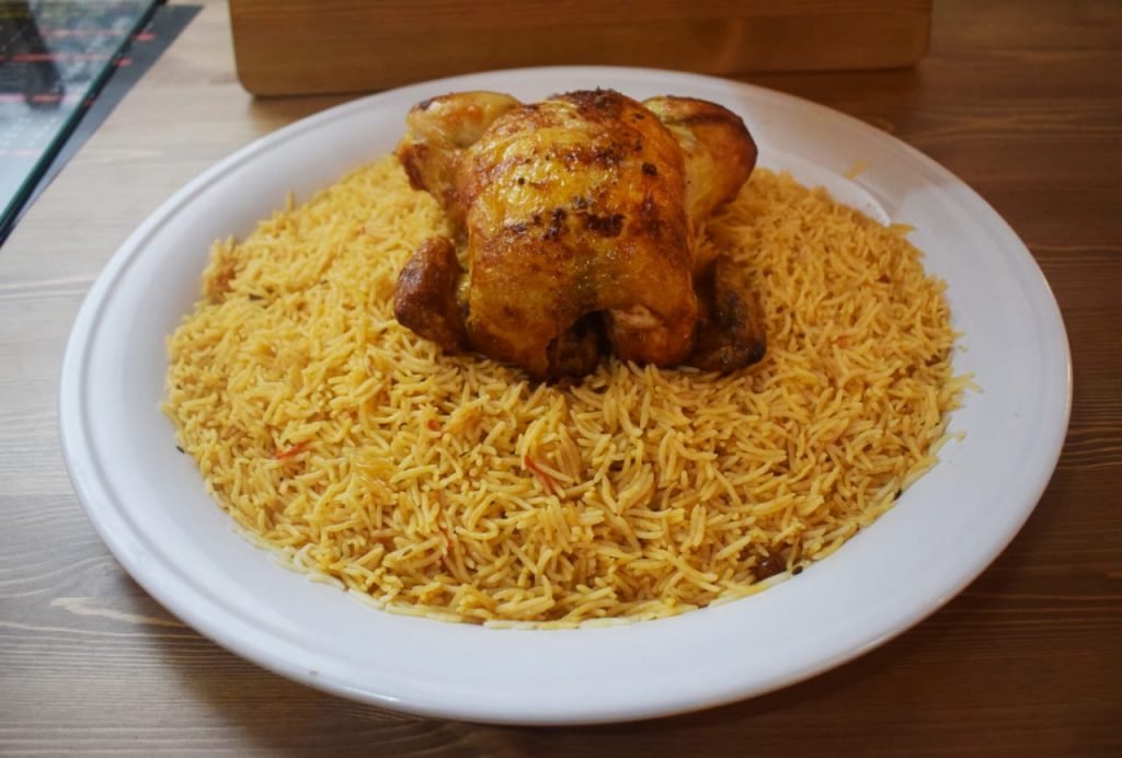 مطعم مذاق الفخار الخبر