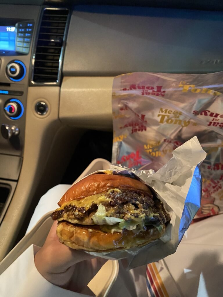 مطعم ميت أت تونيز الخبر ( الاسعار + المنيو + الموقع ) - مطاعم و كافيهات الشرقية