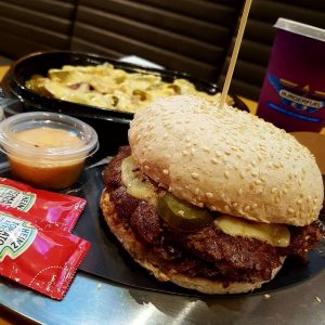 مطعم برجر فيول Burger fuel الاحساء  ( الاسعار + المنيو + الموقع )