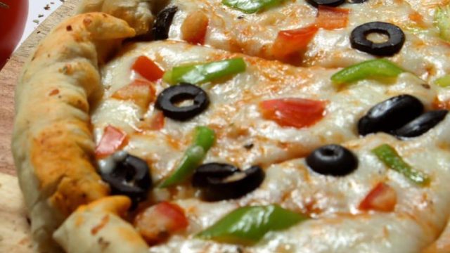 مطعم سمبل بيتزا ‏Simple Pizza الاحساء ( الاسعار + المنيو + الموقع )