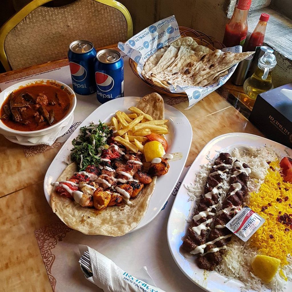 مطعم فيروزي الإيراني
