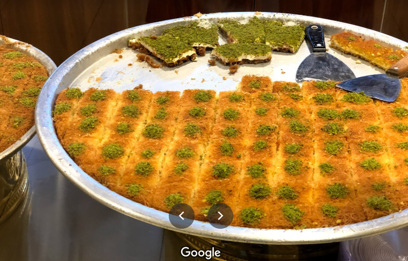 حلويات العكر