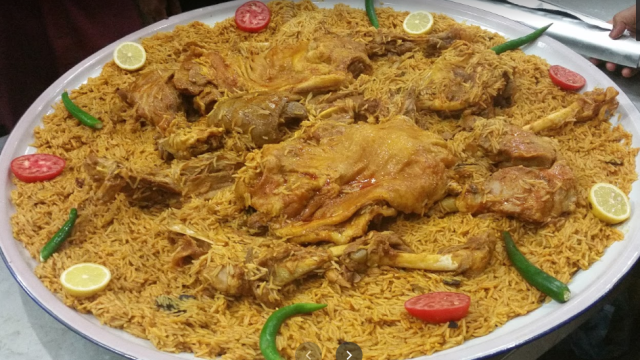 مطعم ملك المندي والمضغوط الاحساء ( الاسعار + المنيو + الموقع )