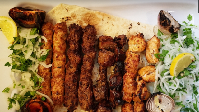 مطعم شيخدار العراقي الاحساء ( الاسعار + المنيو + الموقع )