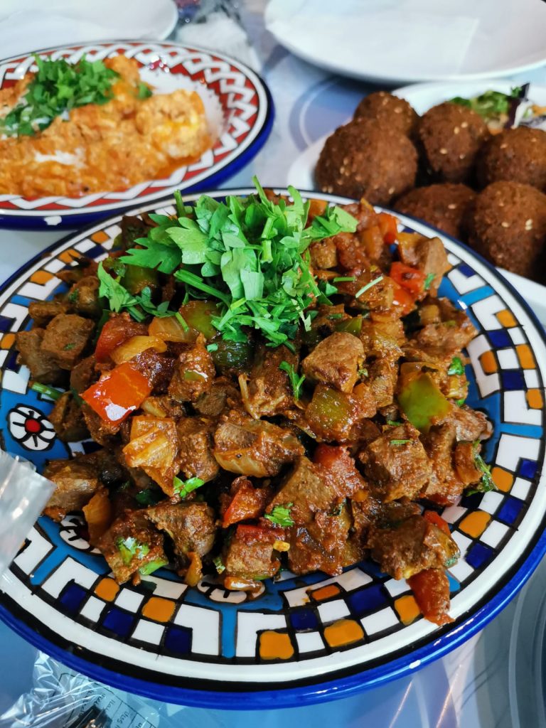 مطعم وافي القطيف 
